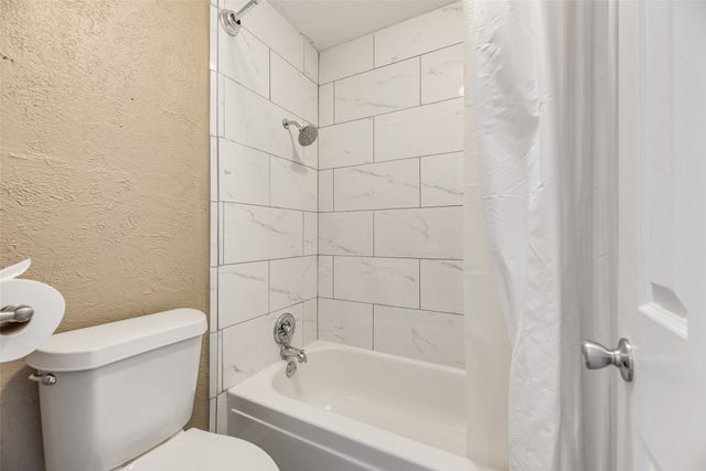 3113 Sondra Drive 206, Fort Worth, TX 76107