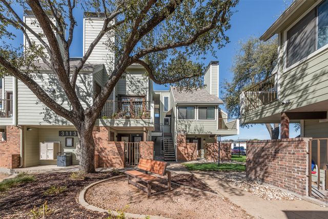 3113 Sondra Drive 206, Fort Worth, TX 76107