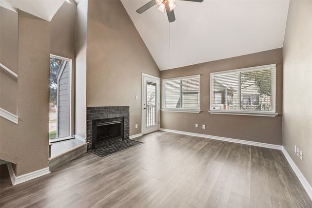 3113 Sondra Drive 206, Fort Worth, TX 76107