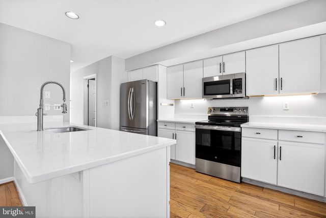 274 FOX RUN, Exton, PA 19341