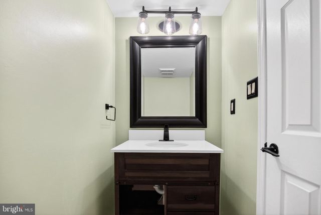 274 FOX RUN, Exton, PA 19341