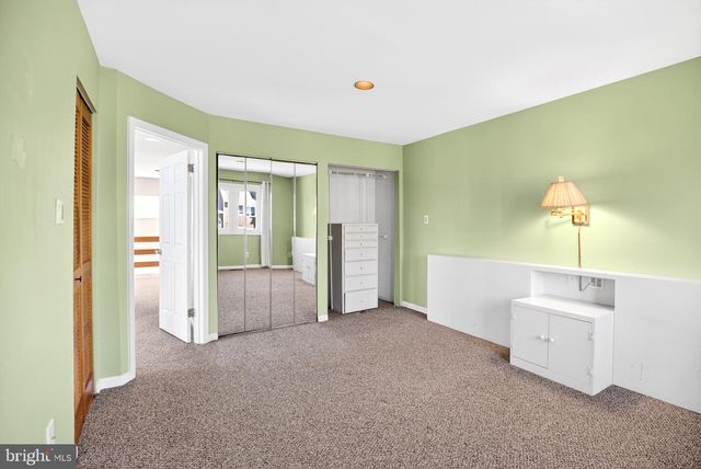 274 FOX RUN, Exton, PA 19341