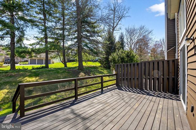 274 FOX RUN, Exton, PA 19341