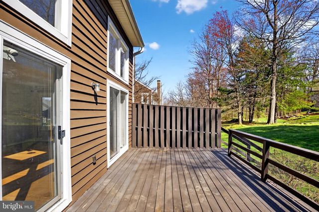 274 FOX RUN, Exton, PA 19341