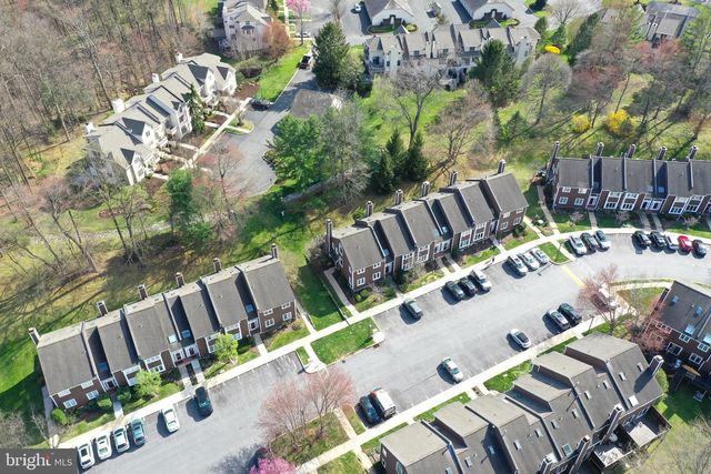 274 FOX RUN, Exton, PA 19341