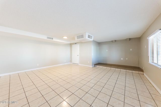 10215 N 35TH Drive, Phoenix, AZ 85051