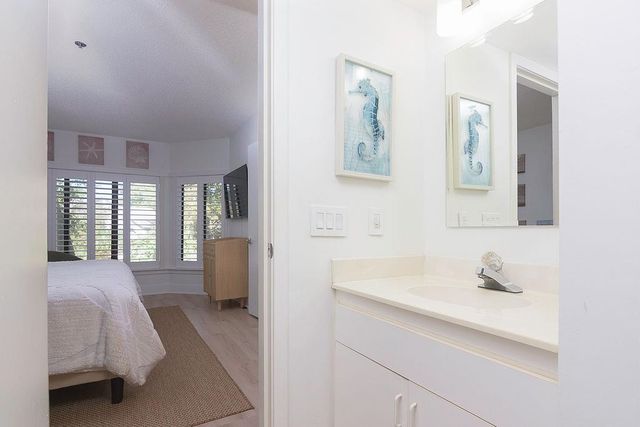 180 Rothbury Cir Apt 206, Myrtle Beach, SC 29572