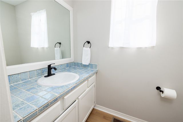 410 South Cove Rd. Road, Seneca, SC 29672
