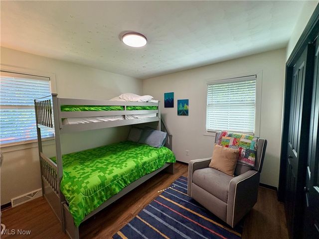 209 Dennis Lane, St Clairsville, OH 43950