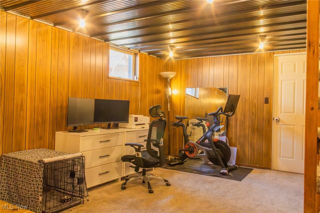 209 Dennis Lane, St Clairsville, OH 43950