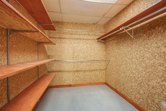 2181 Quail Run Drive 20, Kalamazoo, MI 49009