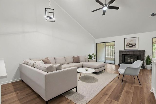 2181 Quail Run Drive 20, Kalamazoo, MI 49009