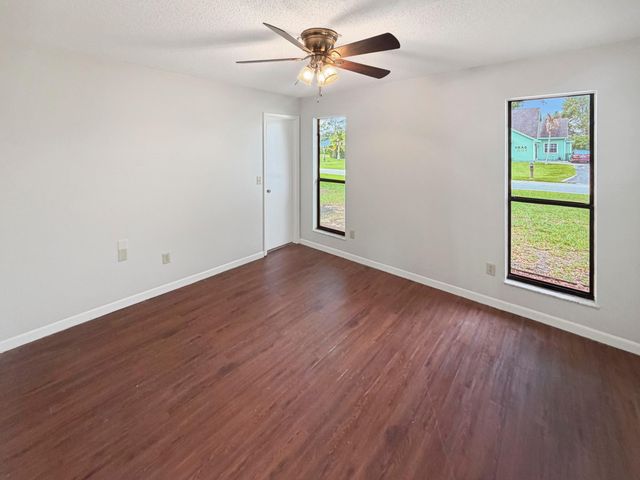 2305 SW Fern Circle, Port St. Lucie, Port St Lucie, FL 34953