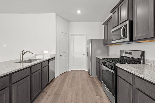 9640 Stranton Drive, Fort Worth, TX 76140