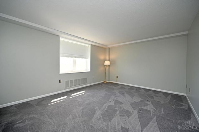 2444 Madison Road, Cincinnati, OH 45208