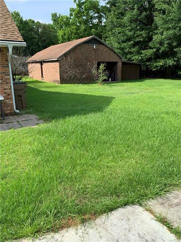 7480 Theodore Dawes Road, Mobile, AL 36582