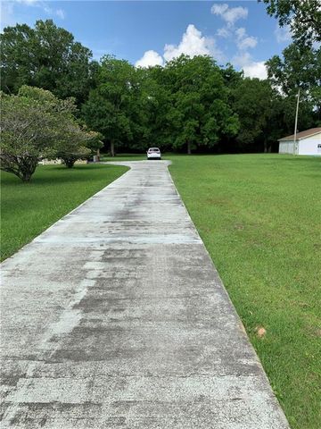 7480 Theodore Dawes Road, Mobile, AL 36582