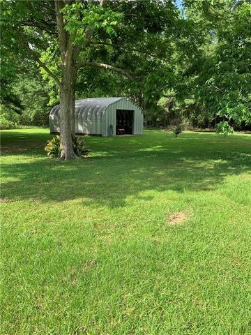 7480 Theodore Dawes Road, Mobile, AL 36582