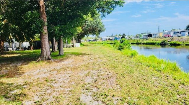 5050 74TH STREET N 1, St Petersburg, FL 33709