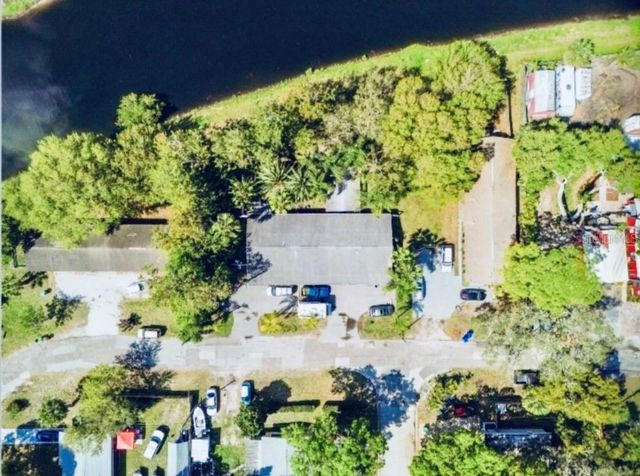 5050 74TH STREET N 1, St Petersburg, FL 33709