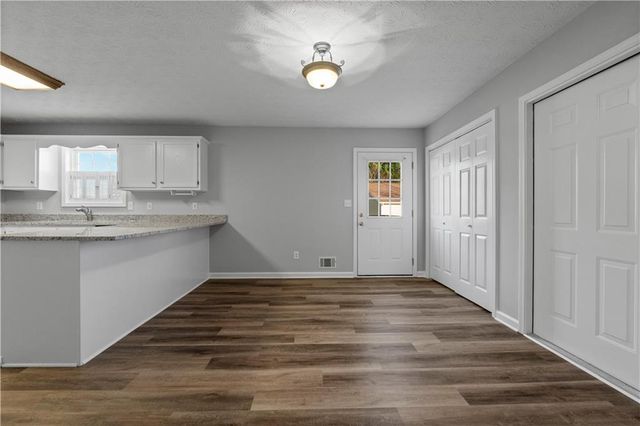 140 Moseley Drive, Stockbridge, GA 30281