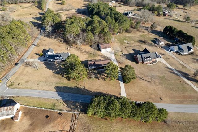 140 Moseley Drive, Stockbridge, GA 30281