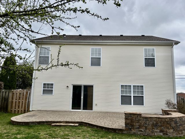 3605 Coles Branch Dr, Antioch, TN 37013