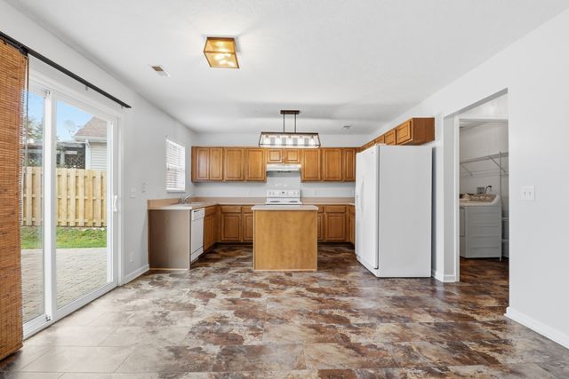 3605 Coles Branch Dr, Antioch, TN 37013