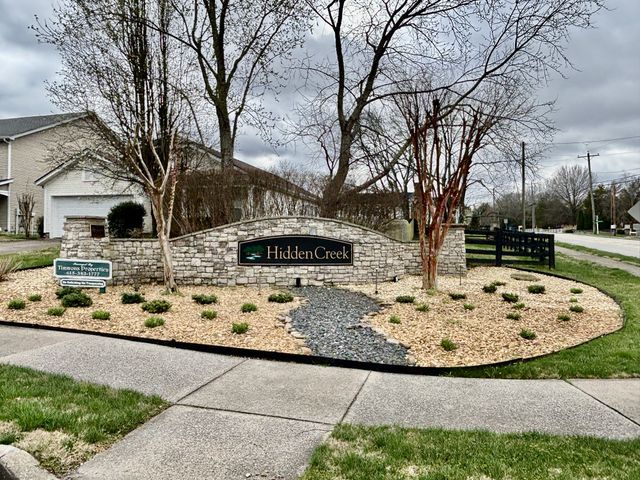 3605 Coles Branch Dr, Antioch, TN 37013