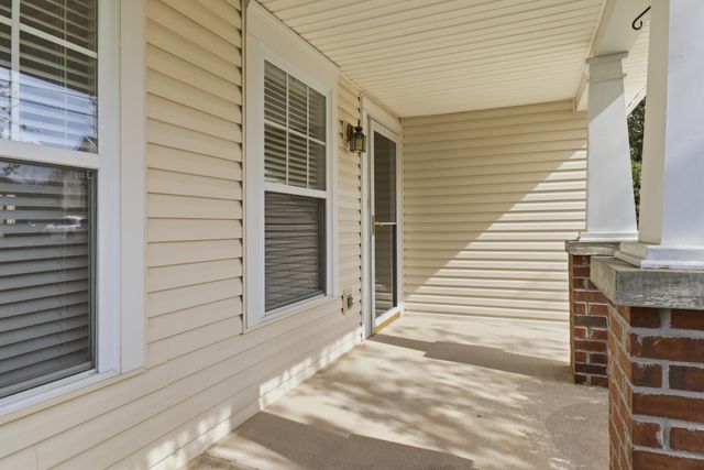 3605 Coles Branch Dr, Antioch, TN 37013