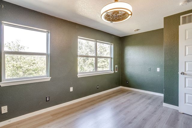 3904 Eldridge Street, Fort Worth, TX 76107