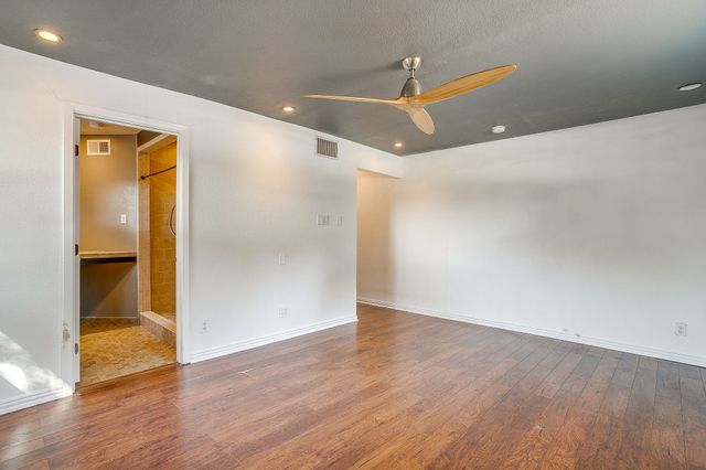 3904 Eldridge Street, Fort Worth, TX 76107