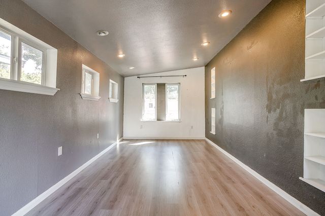 3904 Eldridge Street, Fort Worth, TX 76107