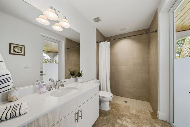 69 Isle Of Venice Drive, Fort Lauderdale, FL 33301