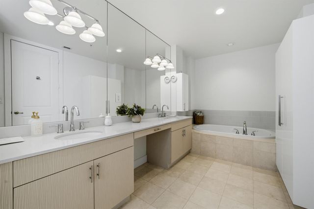 69 Isle Of Venice Drive, Fort Lauderdale, FL 33301