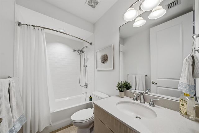 69 Isle Of Venice Drive, Fort Lauderdale, FL 33301
