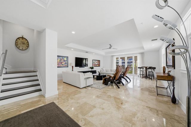 69 Isle Of Venice Drive, Fort Lauderdale, FL 33301