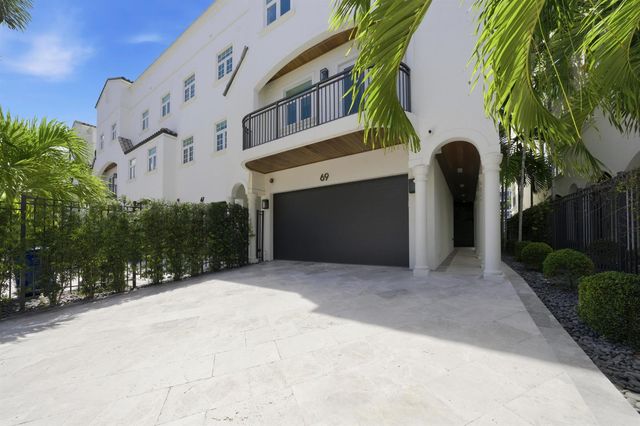 69 Isle Of Venice Drive, Fort Lauderdale, FL 33301
