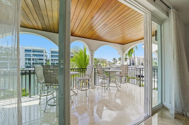 69 Isle Of Venice Drive, Fort Lauderdale, FL 33301