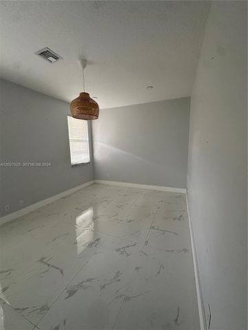 354 Mallard Rd o, Weston, FL 33327