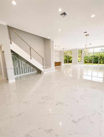354 Mallard Rd o, Weston, FL 33327
