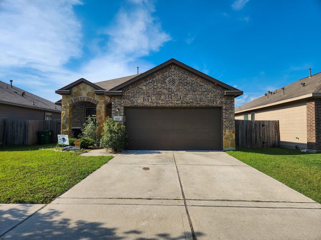 7447 Wheatley Gardens Drive, Houston, TX 77016