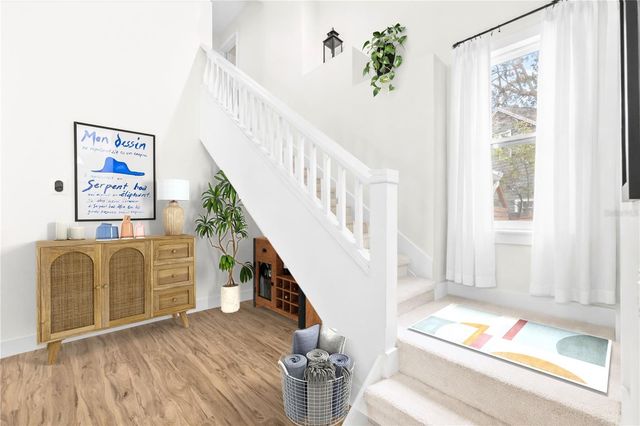 1303 W CARISSA COURT, Tampa, FL 33604