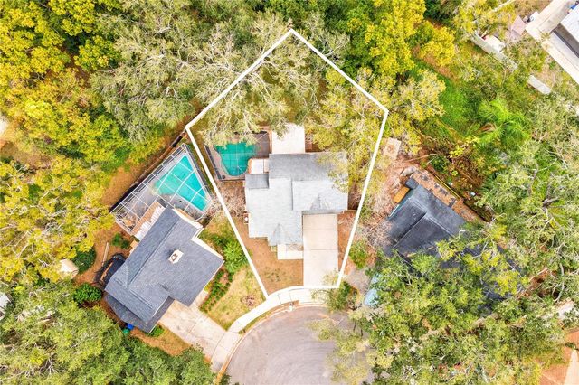 1303 W CARISSA COURT, Tampa, FL 33604