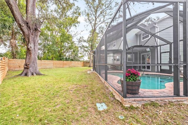 1303 W CARISSA COURT, Tampa, FL 33604