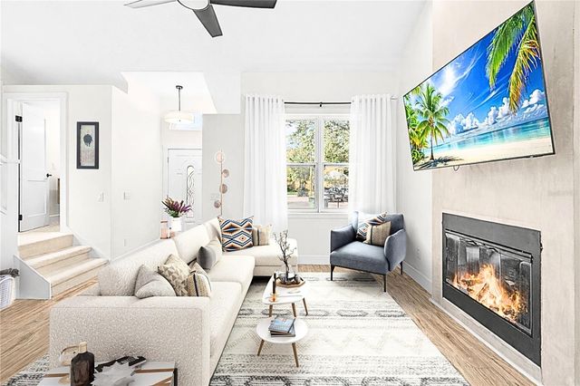 1303 W CARISSA COURT, Tampa, FL 33604