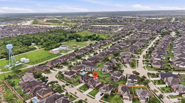 2458 Porto Way, League City, TX 77573