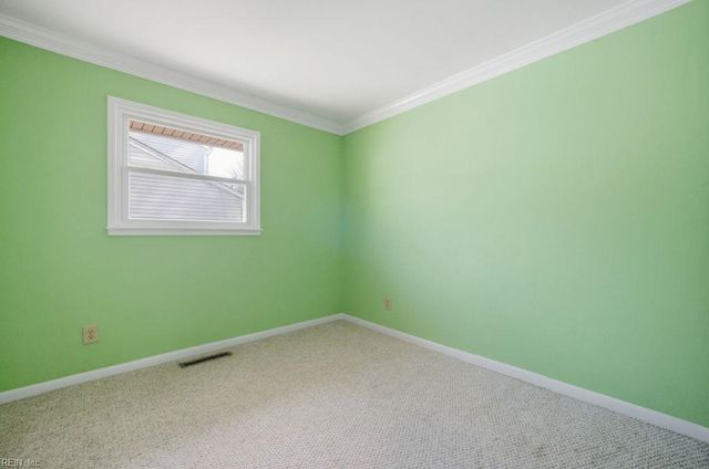 117 Linbrook DR, Newport News, VA 23602