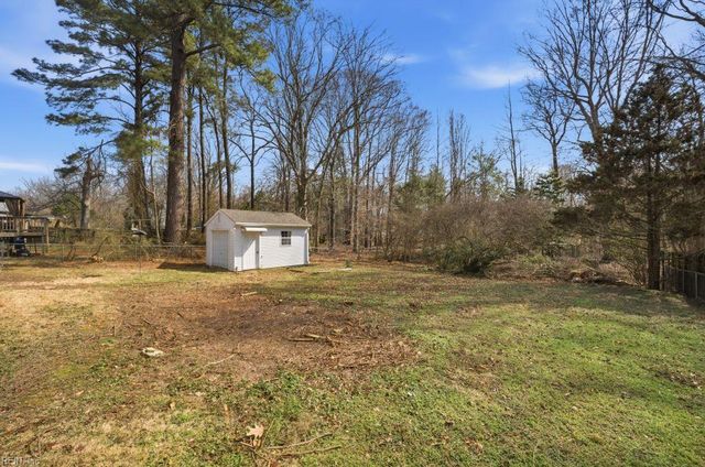 117 Linbrook DR, Newport News, VA 23602