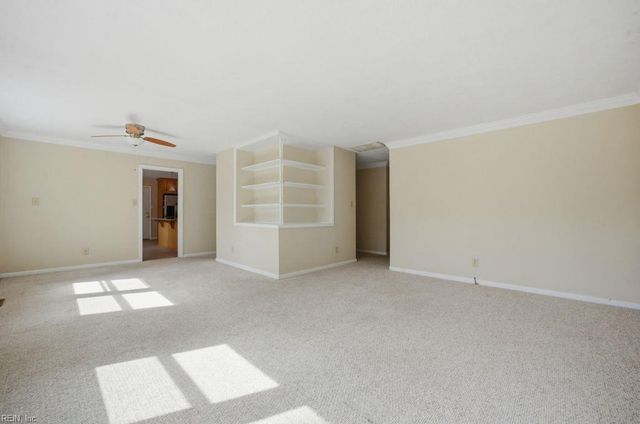 117 Linbrook DR, Newport News, VA 23602